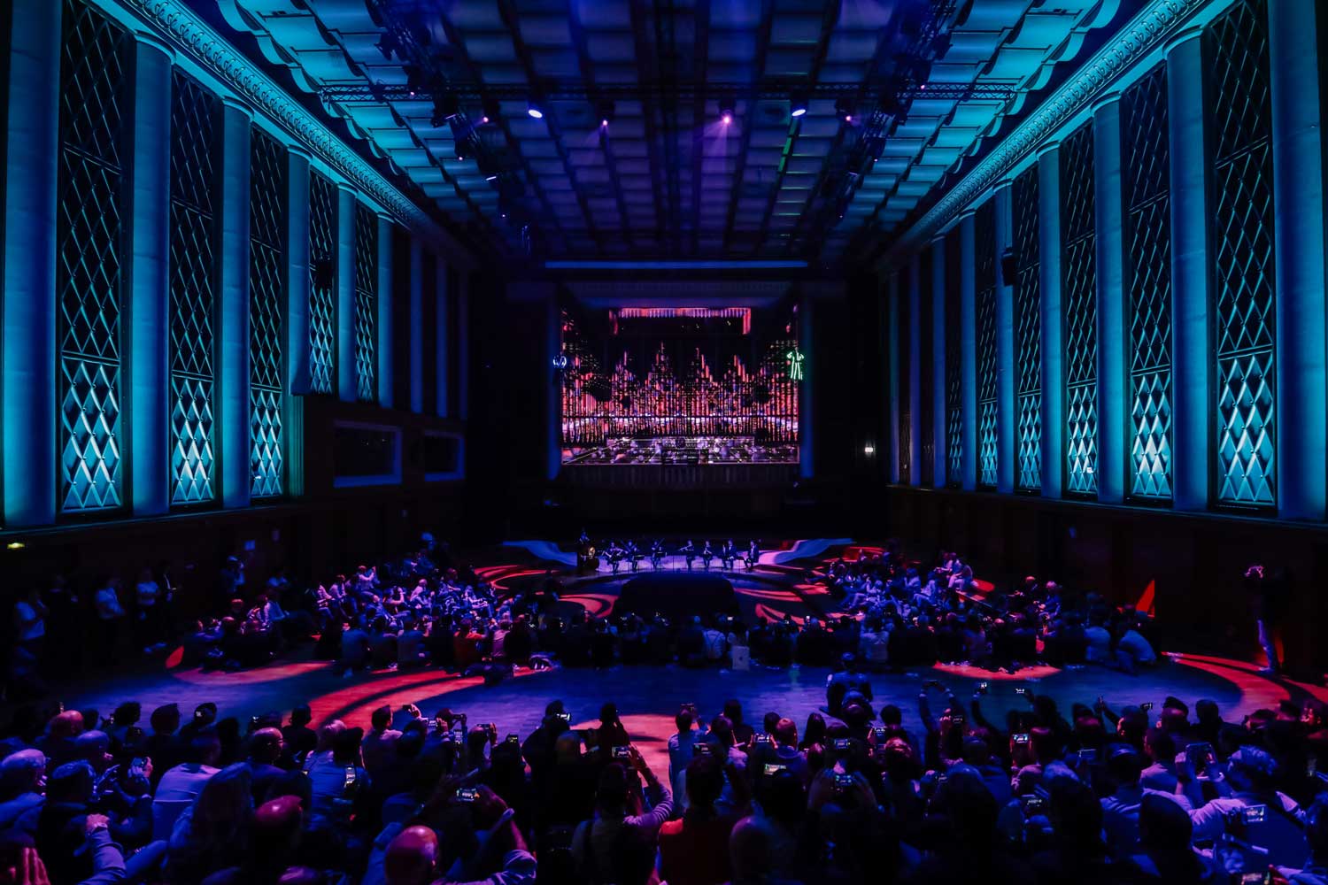 Immersive Show-Zeiss-videomapping-DrawLight